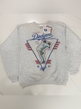 Vintage 1995 Los Angeles Dodgers Hideo Nomo crewneck, dead stock with tags Med
